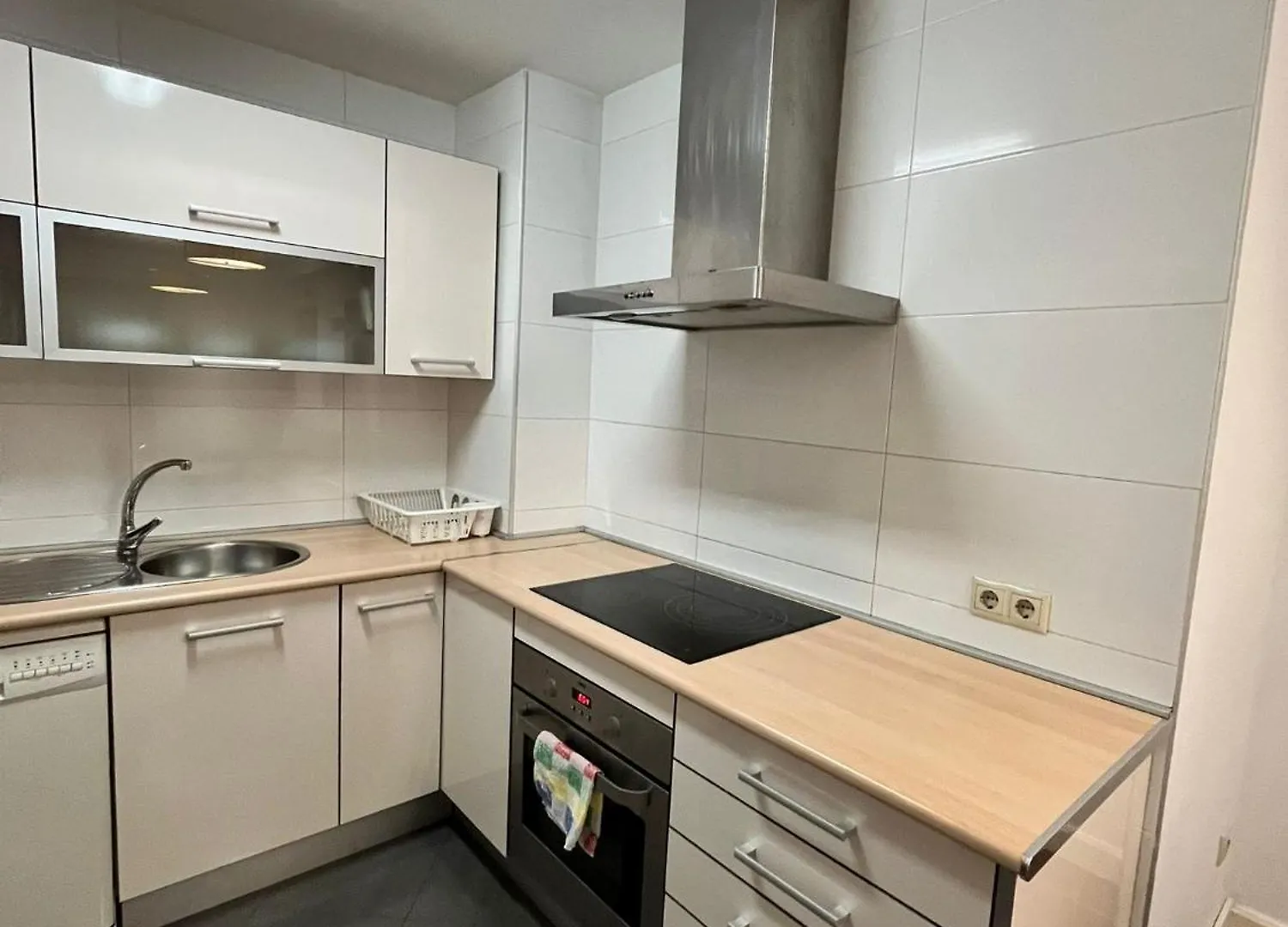 Apartment El Torcal Residences With Free Parking Malaga